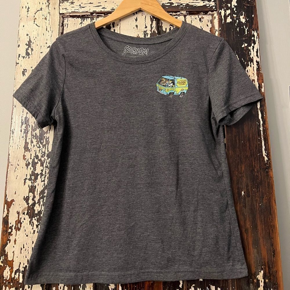 Scooby Doo women’s fit Mystery machine T-shirt. Size L - Picture 1 of 6